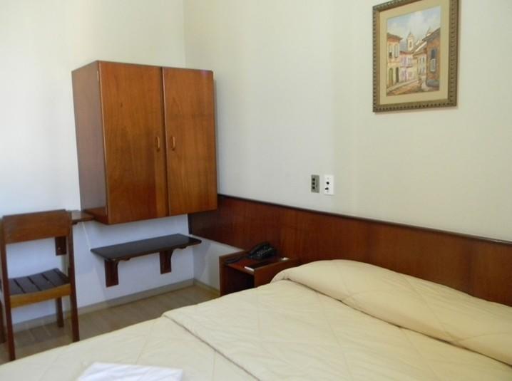 Hotel Chantilly Presidente Prudente Ruang foto